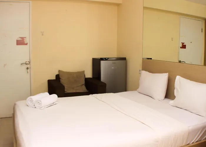 Comfy And Best Location Studio Room At Bassura City Apartment By Travelio